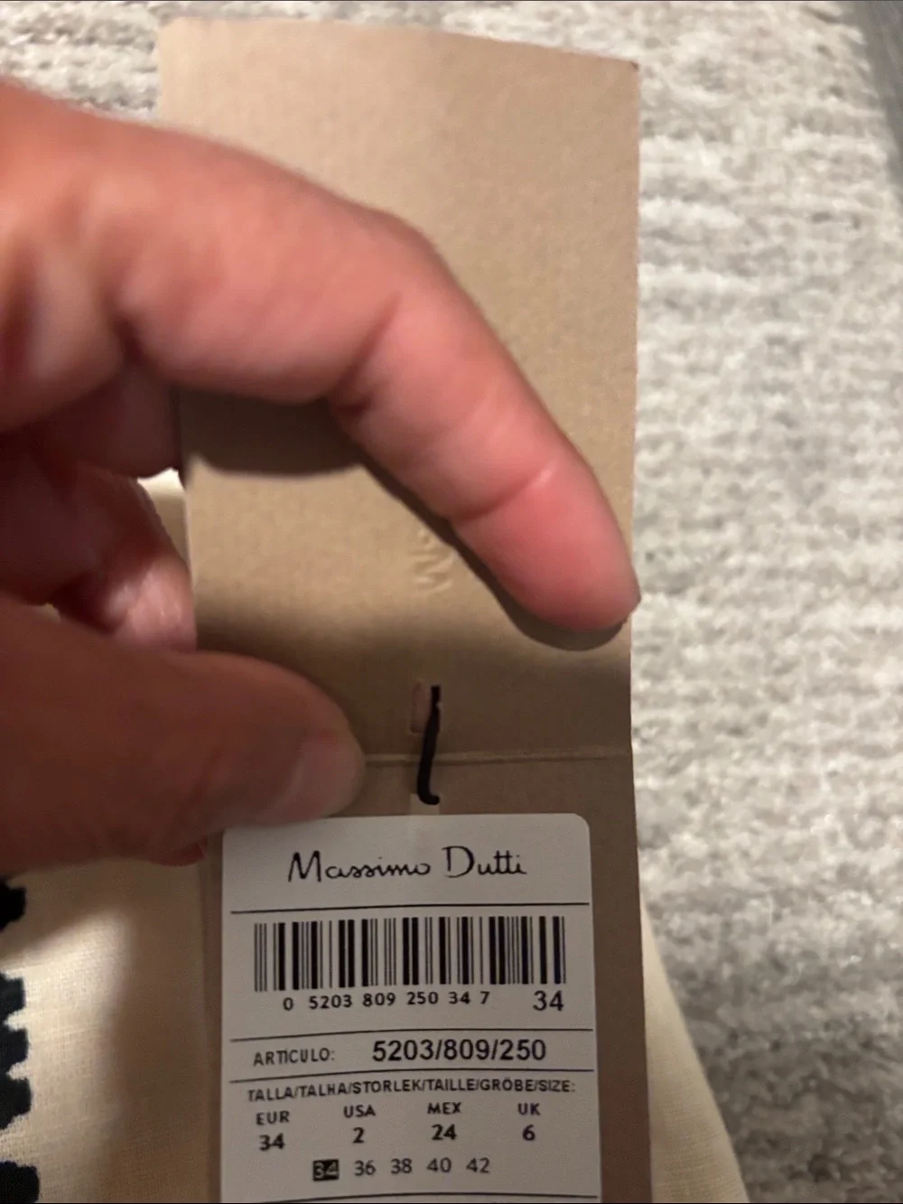 Massimo Dutti Cream and Black Patterned Midi Skirt size 2
